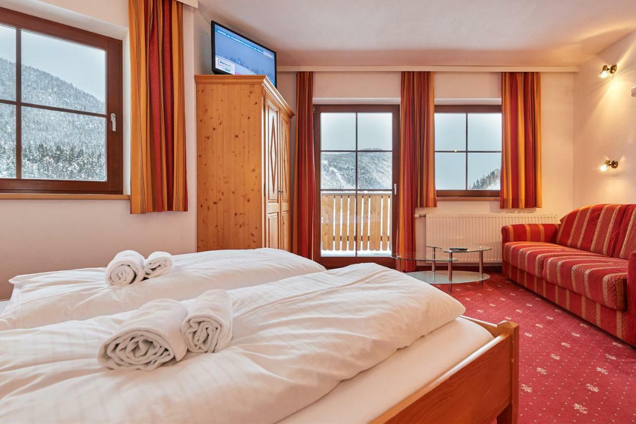 Hotel Gut Voegeihof Forstau  Exteriér fotografie